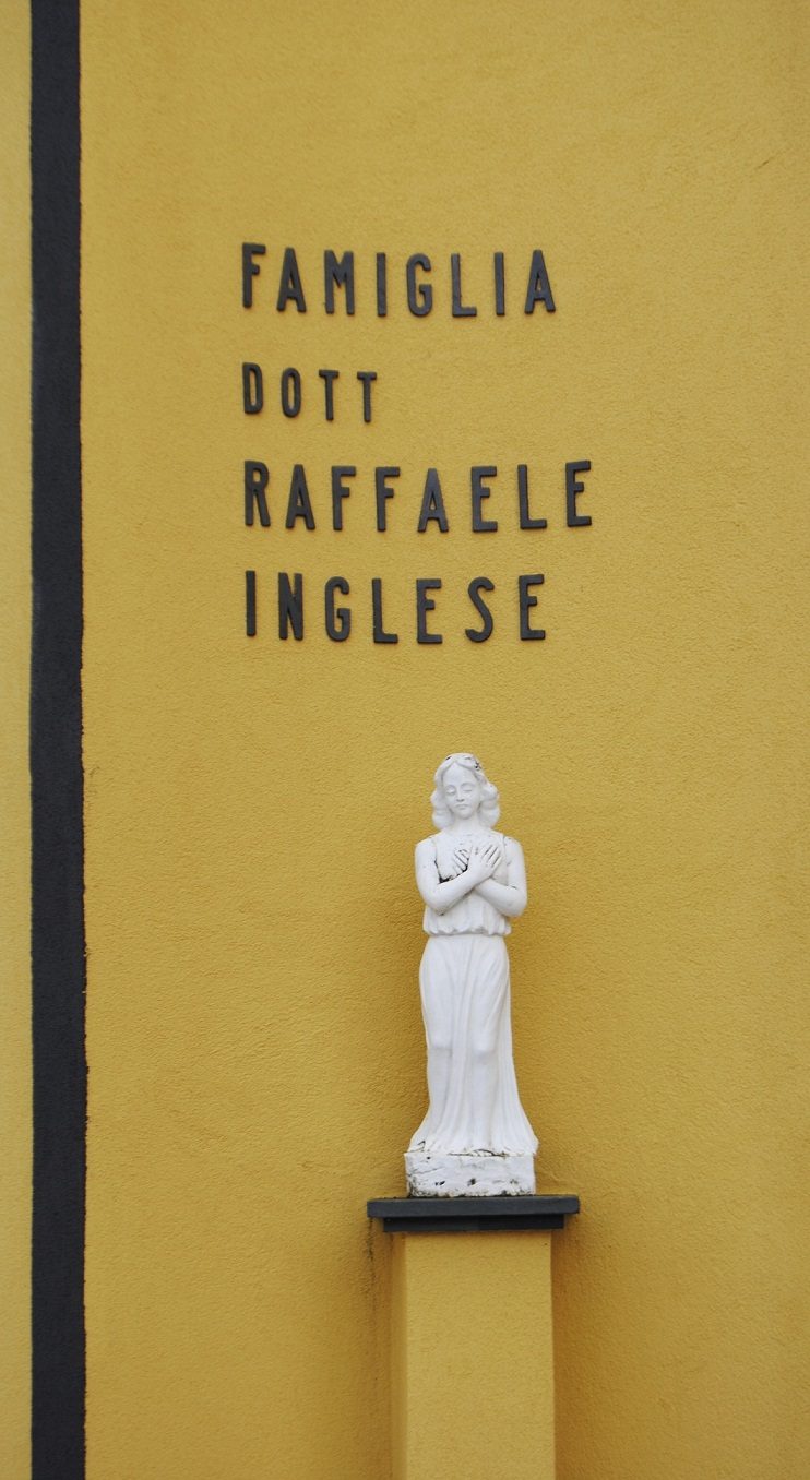 Fam. Inglese's chapel-Paolisi3.jpg